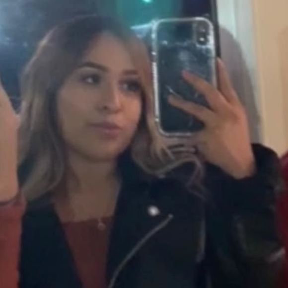 Meet your Posher, Vanessa - Picture 1 of 1